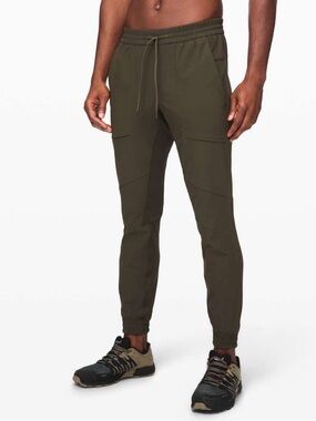 Men's Olive Lululemon License to Train Jogger Pants xs hiking gym athletic